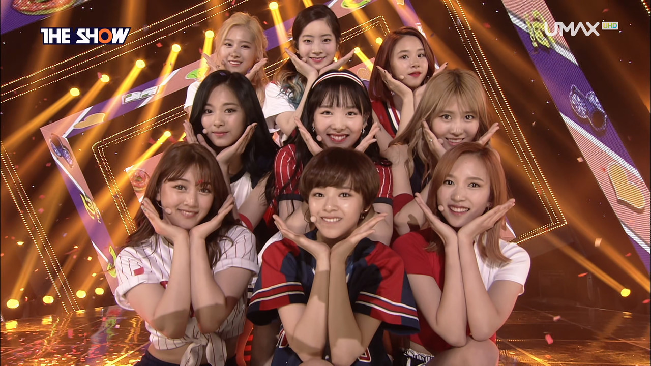 TWICE - CHEER UP (THE SHOW 2016-05-03) HDTV 2160p H265 - 814.27MB