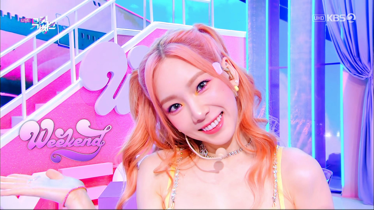 金泰妍 (太妍) TAEYEON - Weekend (打歌Live合集) 2021 HDTV 2160p H265 - 3.31GB